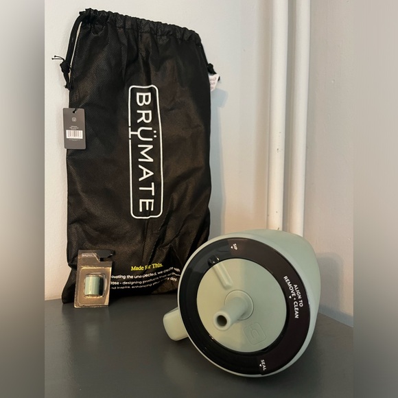 NEW 40oz Sage Brumate Era w/ 1 NEW matching straw cover - Picture 3 of 3